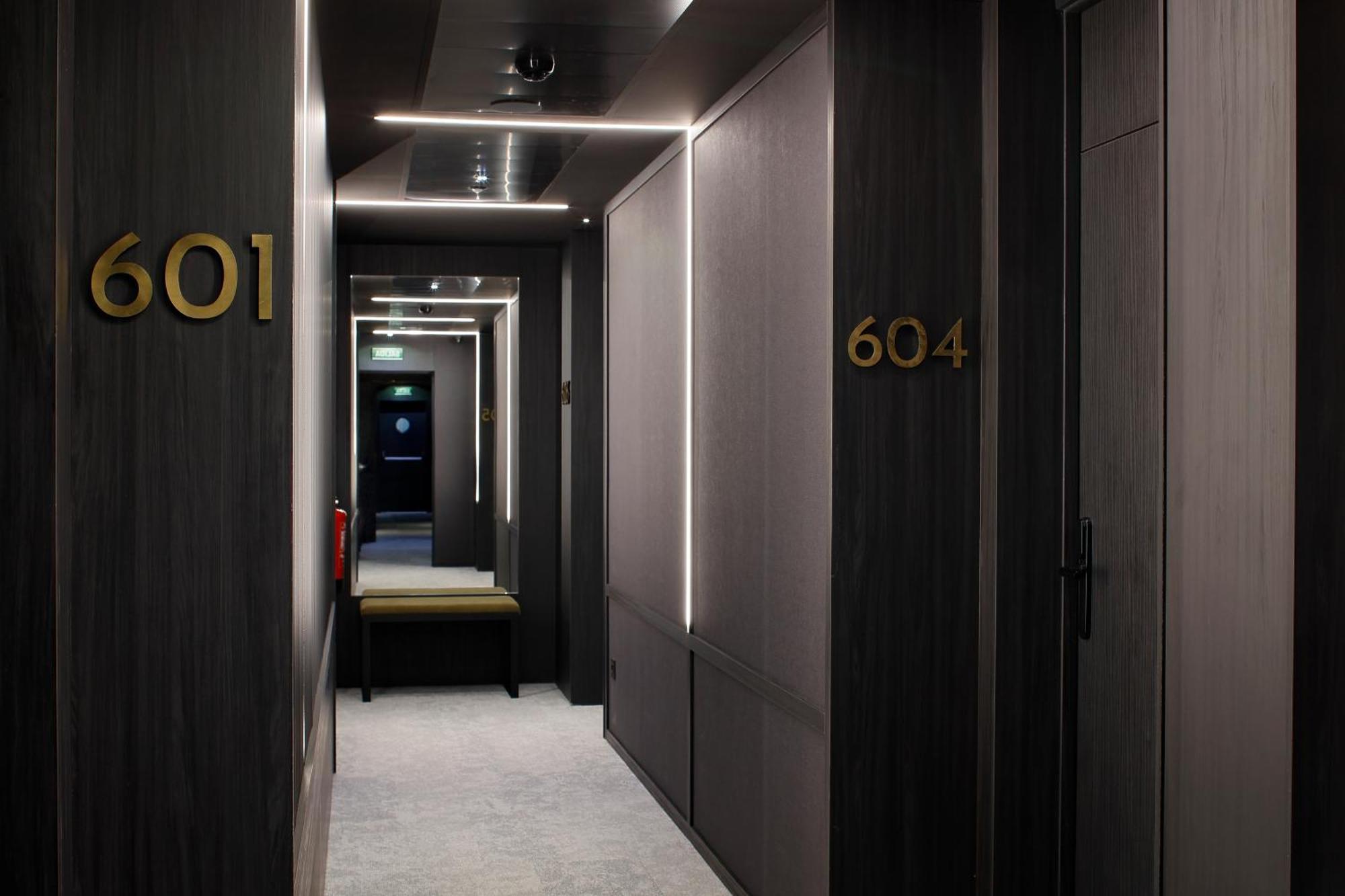 Nuvo Hotel Boutique Овиедо Екстериор снимка